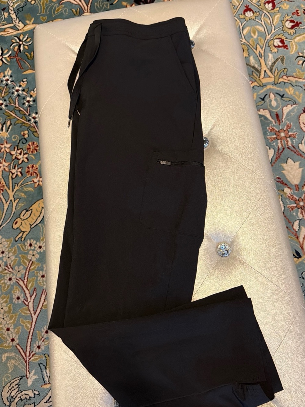 Adar black scrub pants